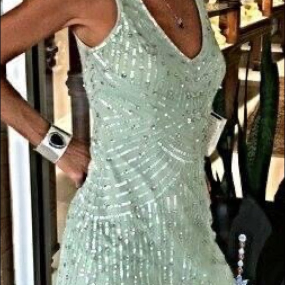 Fit for a queen! beautiful mint green sequined dress